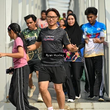 Runner Photo 8134565