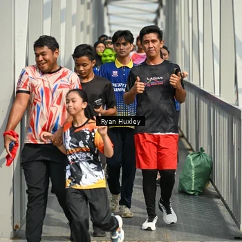 Runner Photo 8134585