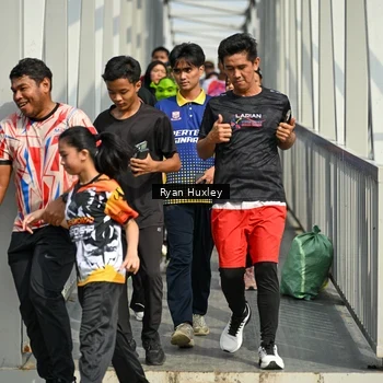 Runner Photo 8134590