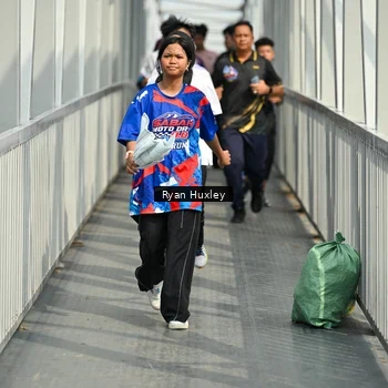 Runner Photo 8134649