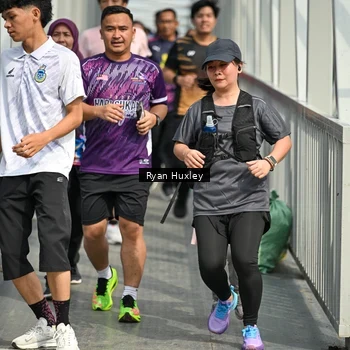 Runner Photo 8134682