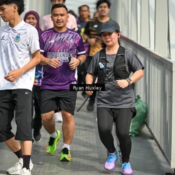 Runner Photo 8134688