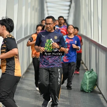 Runner Photo 8134699