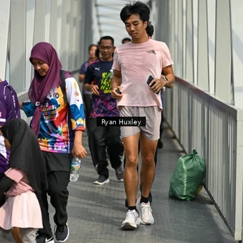 Runner Photo 8134705