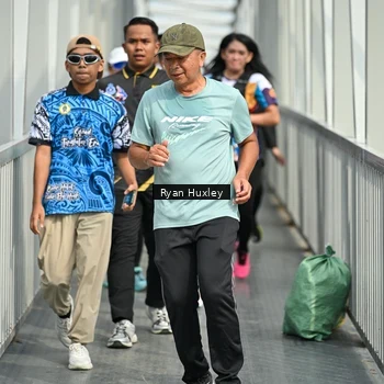 Runner Photo 8134734