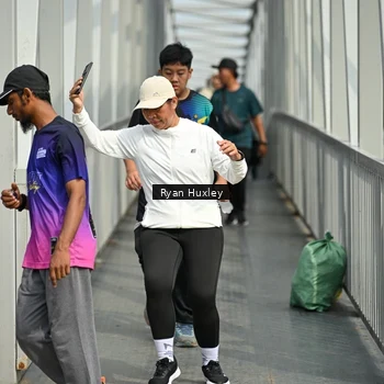 Runner Photo 8134804
