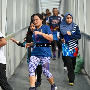 Runner Photo 8134846