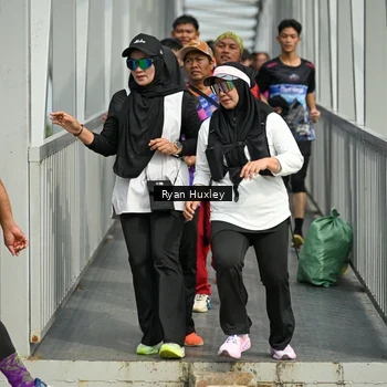 Runner Photo 8134851
