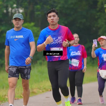Runner Photo 8134900