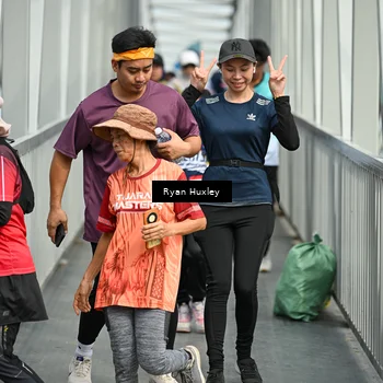 Runner Photo 8134949