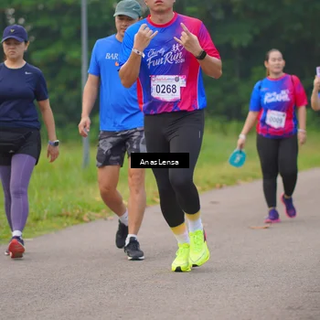 Runner Photo 8134966