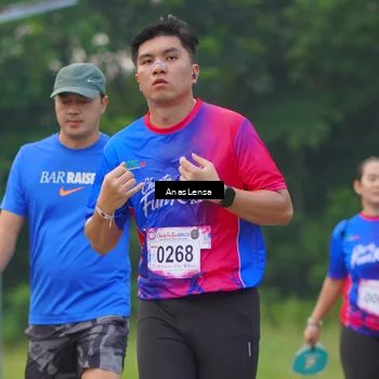 Runner Photo 8135006