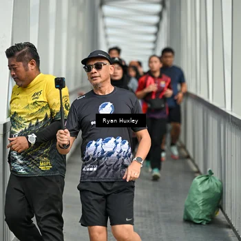 Runner Photo 8135035