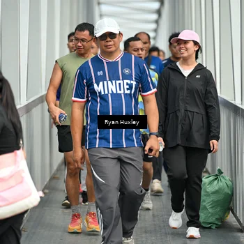 Runner Photo 8135159