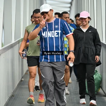 Runner Photo 8135162