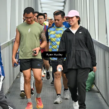 Runner Photo 8135171