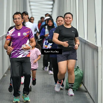 Runner Photo 8135249