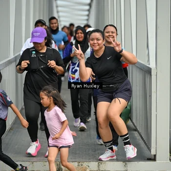Runner Photo 8135253