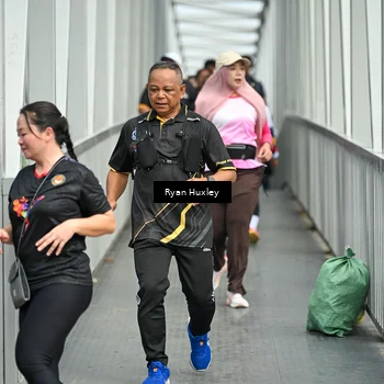 Runner Photo 8135319