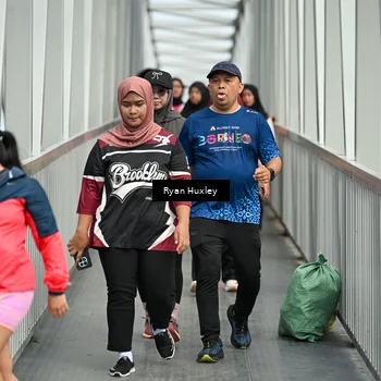 Runner Photo 8135593