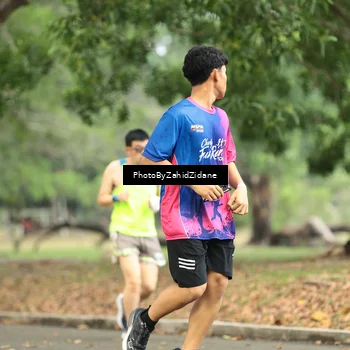 Runner Photo 8135713