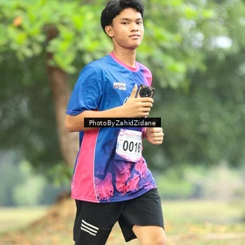 Runner Photo 8135718