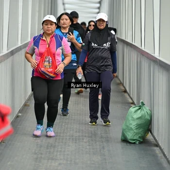 Runner Photo 8135836