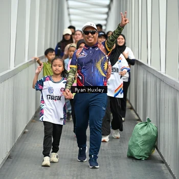 Runner Photo 8135893