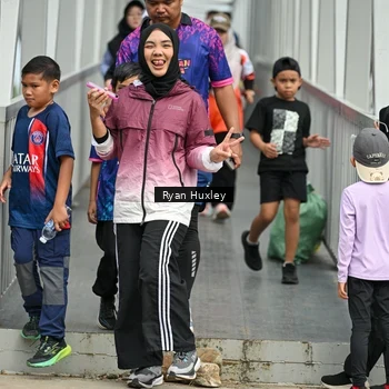 Runner Photo 8135961