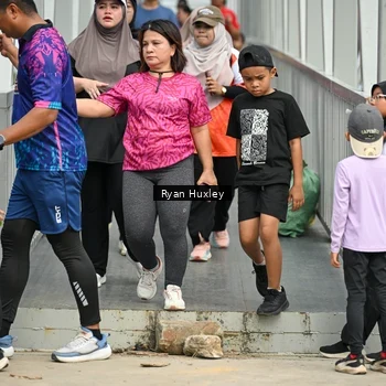 Runner Photo 8135964