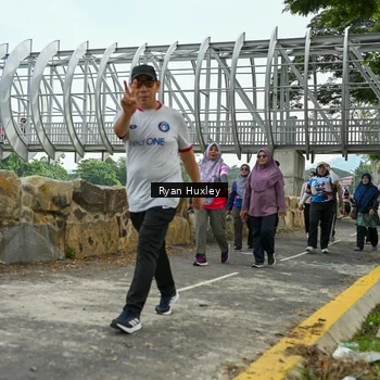 Runner Photo 8136080
