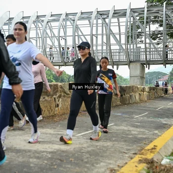 Runner Photo 8136101