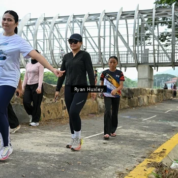 Runner Photo 8136105