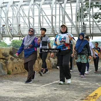 Runner Photo 8136111