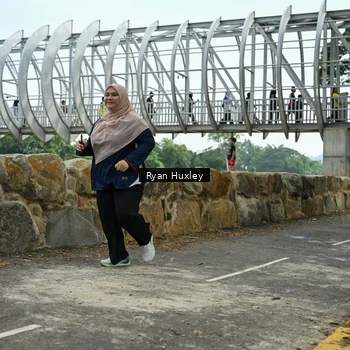 Runner Photo 8136133