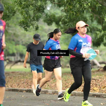 Runner Photo 8136138