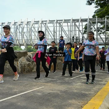 Runner Photo 8136210
