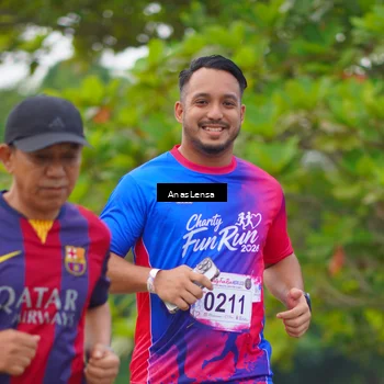 Runner Photo 8136212