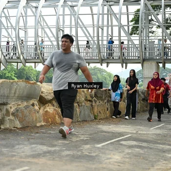 Runner Photo 8136277