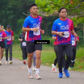 Runner Photo 8136280