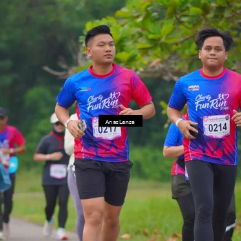 Runner Photo 8136296