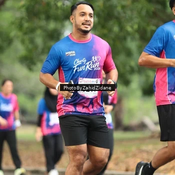 Runner Photo 8136301