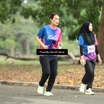 Runner Photo 8136413