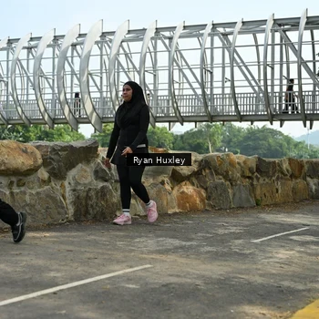 Runner Photo 8136471
