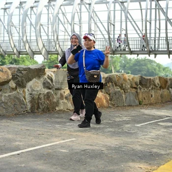 Runner Photo 8136495