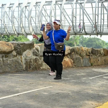 Runner Photo 8136501