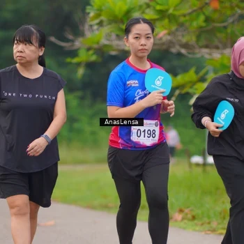 Runner Photo 8136524