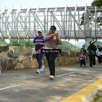 Runner Photo 8136563