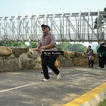 Runner Photo 8136566