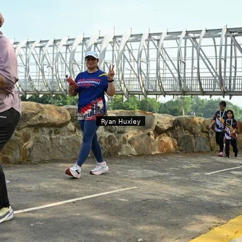 Runner Photo 8136572